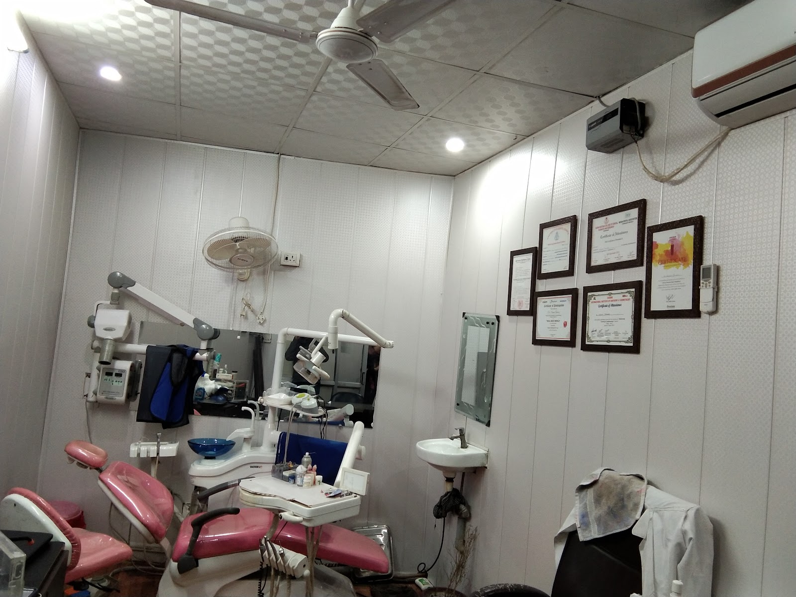 Treatment room with sterilized equipment